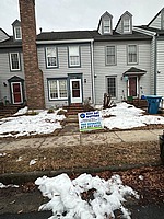 Gutter installation on Crew Sq in Ashburn, VA